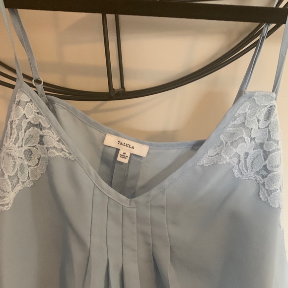 Aritzia Sky blue tank - Picture 3 of 4